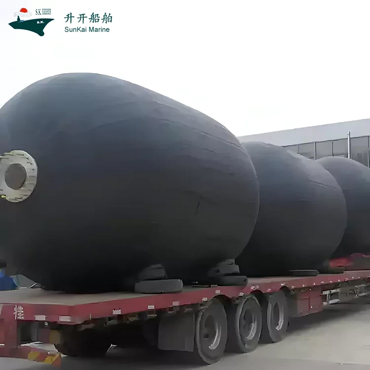 Новоразработените морски надуваеми калници на Shengkai Marine Supplies Co., Ltd. официално слязоха от производствената линия и бяха пуснати в експлоатация